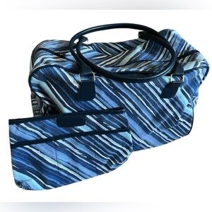 Stylish Blue Striped Women's Travel Bag Set
